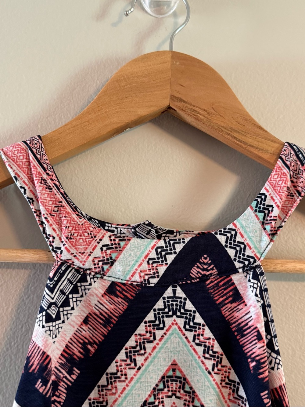 Sleeveless Chevron Maxi Dress in Coral, Navy and Cream - Picture 5 of 7